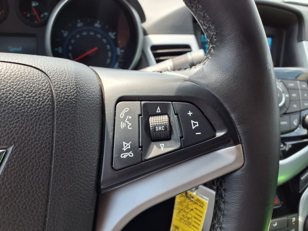 Chevrolet Cruze 4dr Sdn LT w/1LT 2012