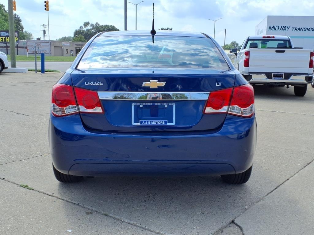 Chevrolet Cruze 4dr Sdn LT w/1LT 2012