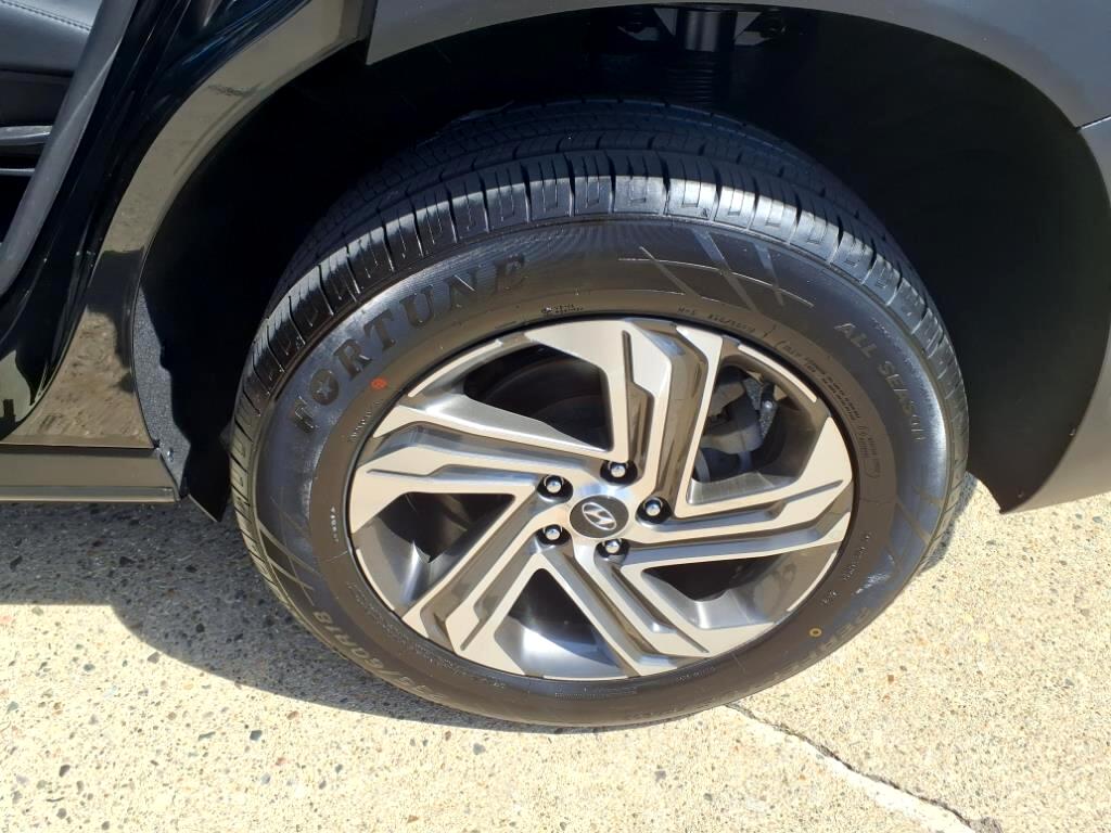 Hyundai Santa Fe SEL AWD 2023