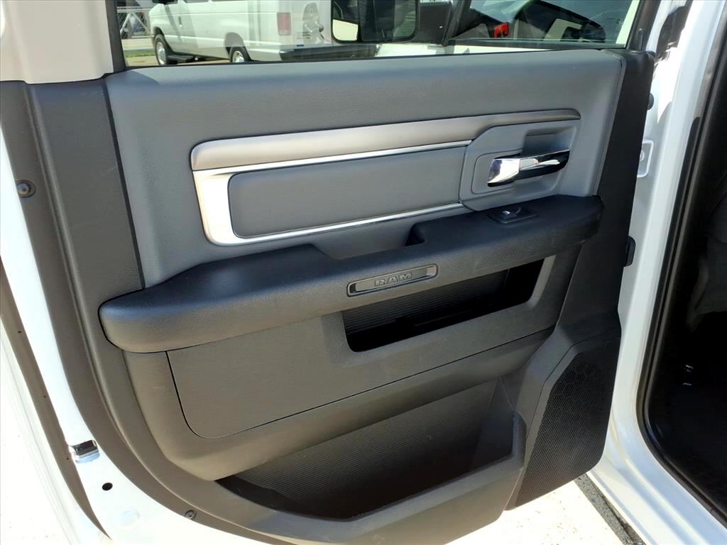 RAM 1500 Classic SLT 4x4 Crew Cab 5'7" Box 2023