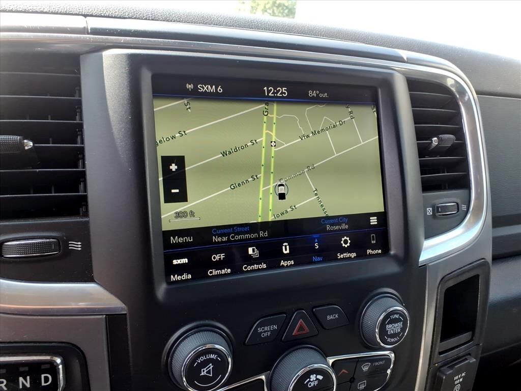 RAM 1500 Classic SLT 4x4 Crew Cab 5'7" Box 2023