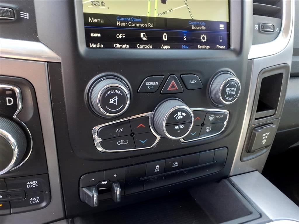 RAM 1500 Classic SLT 4x4 Crew Cab 5'7" Box 2023