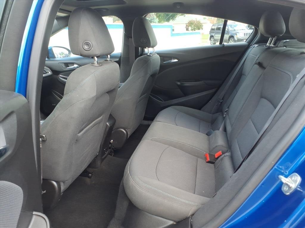 Chevrolet Cruze 4dr HB 1.4L LT w/1SD 2017