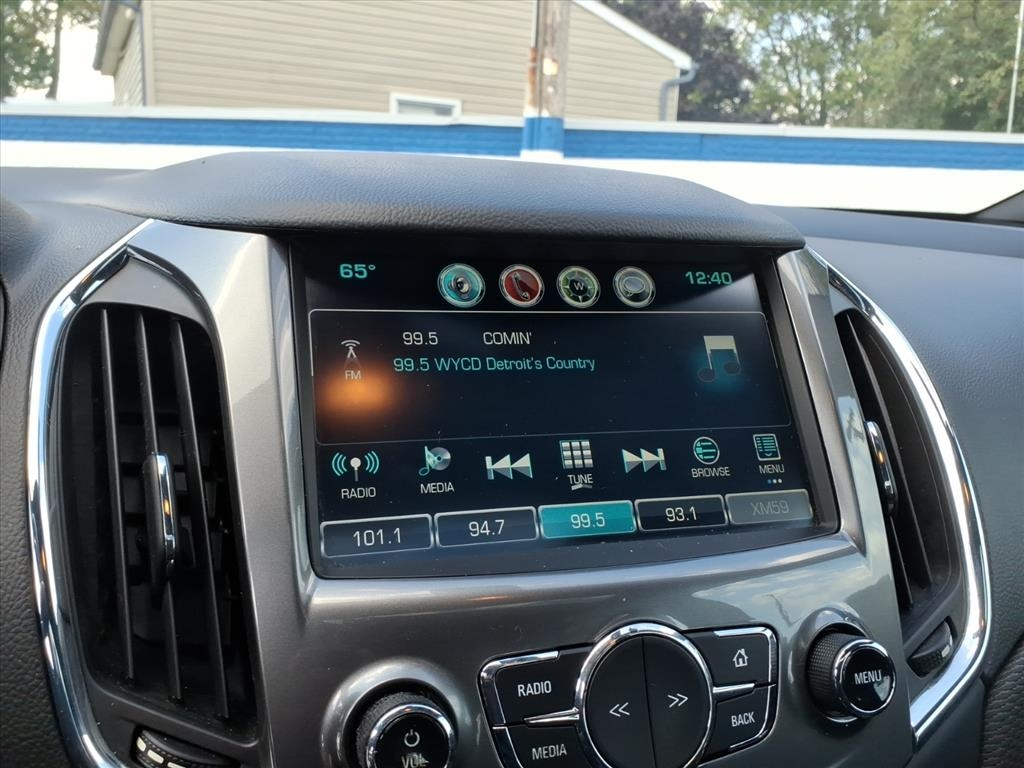 Chevrolet Cruze 4dr HB 1.4L LT w/1SD 2017