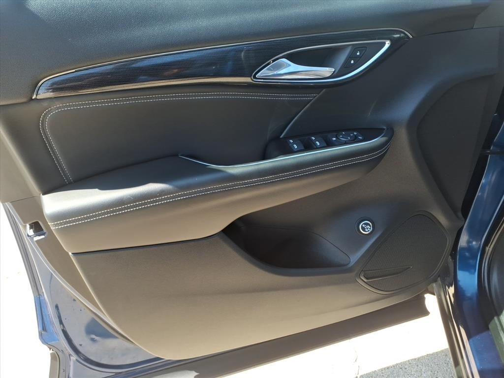 Buick Envision FWD 4dr Preferred 2022