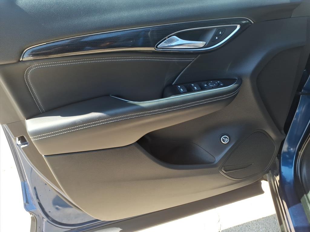 Buick Envision FWD 4dr Preferred 2022