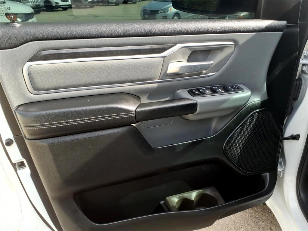 RAM 1500 Big Horn 4x2 Quad Cab 6'4" Box 2020