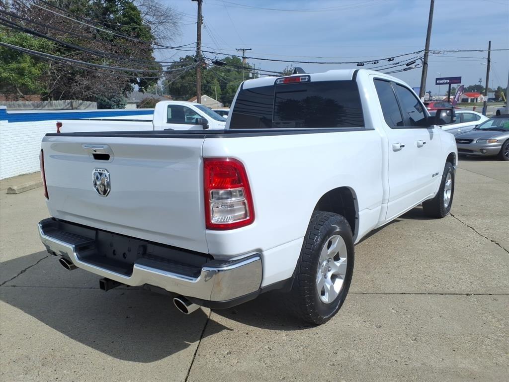 RAM 1500 Big Horn 4x2 Quad Cab 6'4" Box 2020