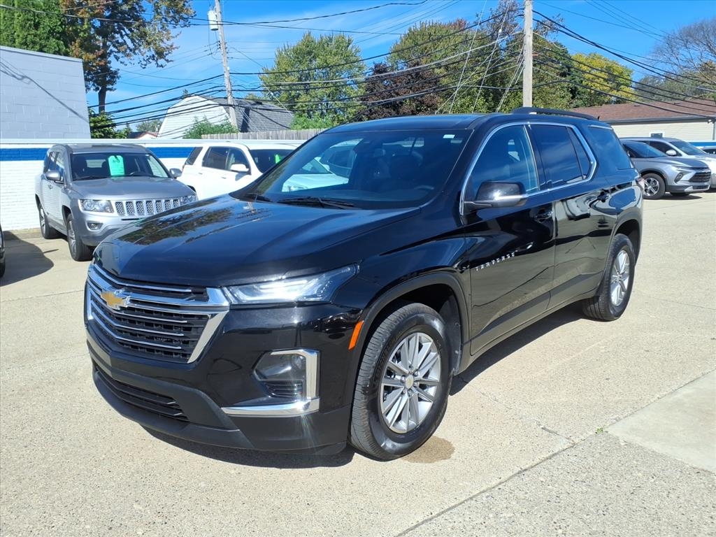 Chevrolet Traverse FWD 4dr LT Cloth w/1LT 2022 Chevrolet Traverse FWD 4dr LT Cloth w/1LT 2022