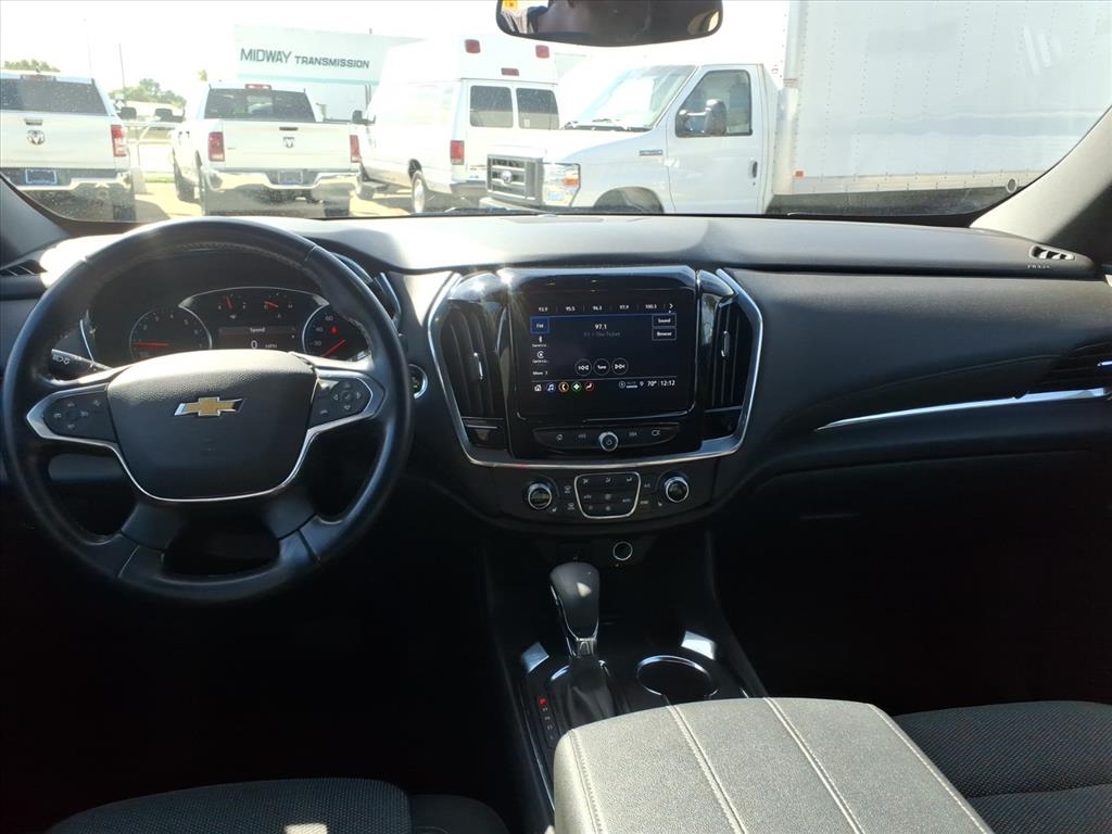 Chevrolet Traverse FWD 4dr LT Cloth w/1LT 2022 Chevrolet Traverse FWD 4dr LT Cloth w/1LT 2022