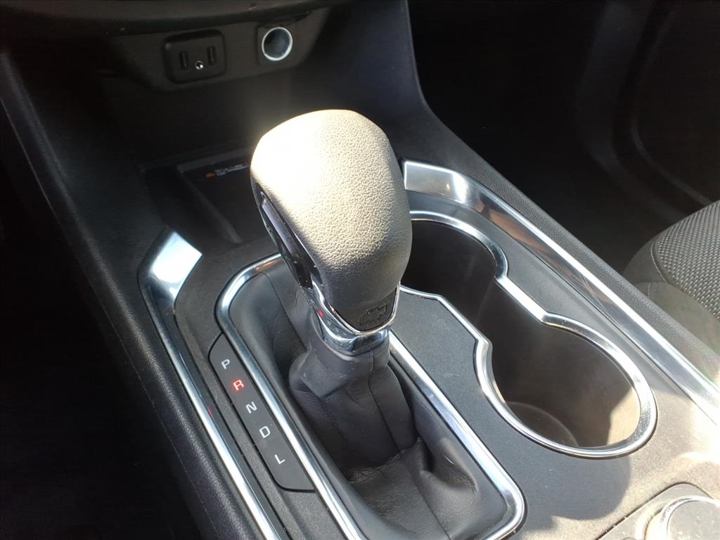 Chevrolet Traverse FWD 4dr LT Cloth w/1LT 2022 Chevrolet Traverse FWD 4dr LT Cloth w/1LT 2022