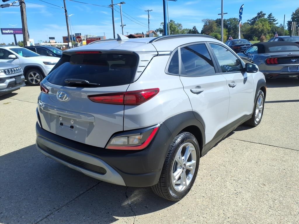 Hyundai Kona SEL Auto FWD 2023 Hyundai Kona SEL Auto FWD 2023