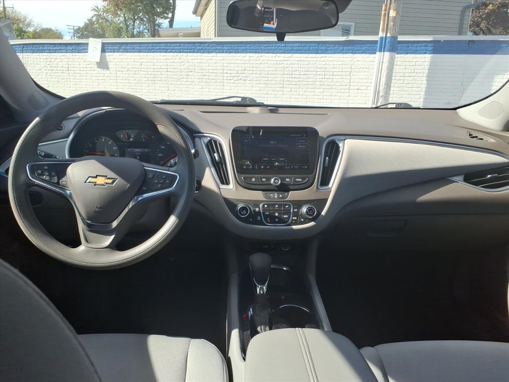 Chevrolet Malibu 4dr Sdn 1LT 2024 Chevrolet Malibu 4dr Sdn 1LT 2024