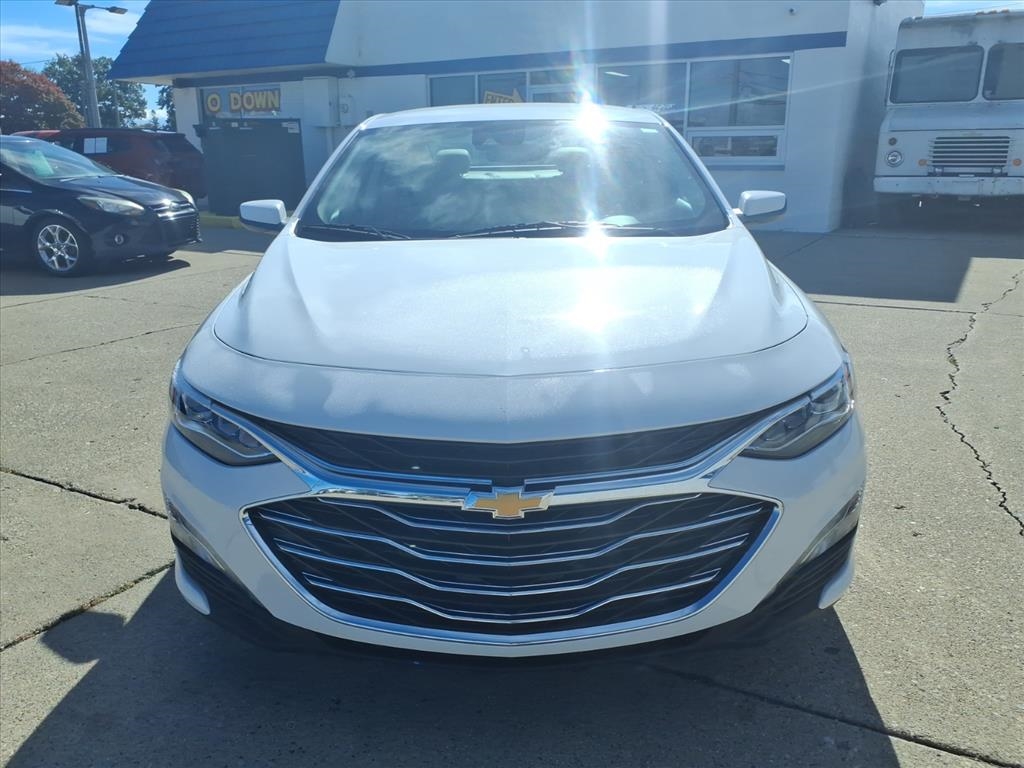 Chevrolet Malibu 4dr Sdn 2LT 2024 Chevrolet Malibu 4dr Sdn 2LT 2024