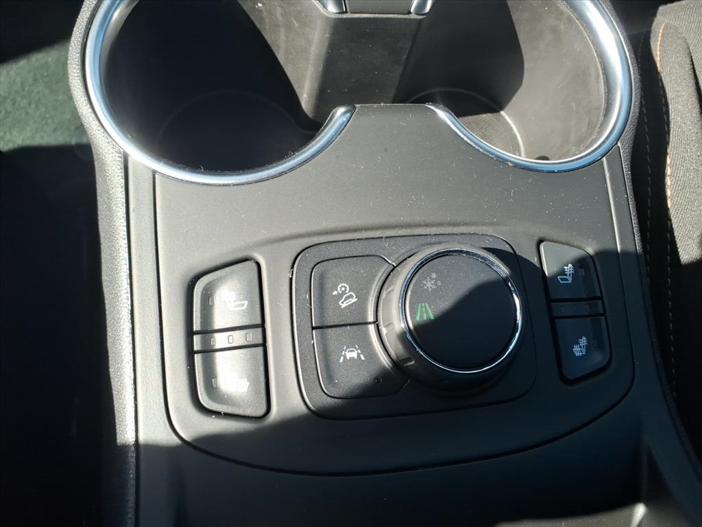 GMC Terrain FWD 4dr SLE 2020 GMC Terrain FWD 4dr SLE 2020