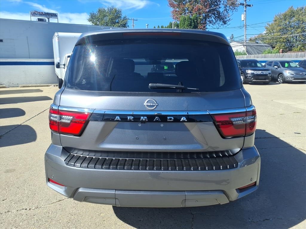Nissan Armada 4x2 SV 2022 Nissan Armada 4x2 SV 2022
