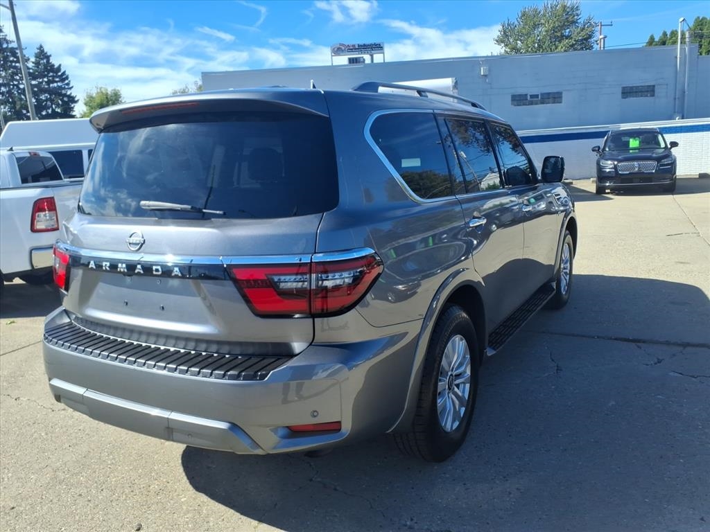 Nissan Armada 4x2 SV 2022 Nissan Armada 4x2 SV 2022