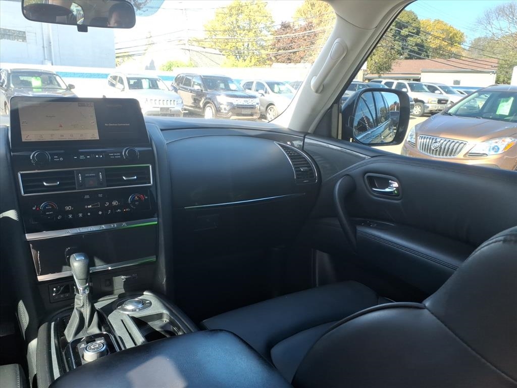 Nissan Armada 4x2 SV 2022 Nissan Armada 4x2 SV 2022