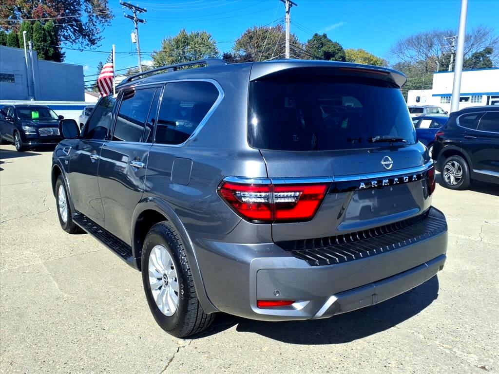 Nissan Armada 4x2 SV 2022