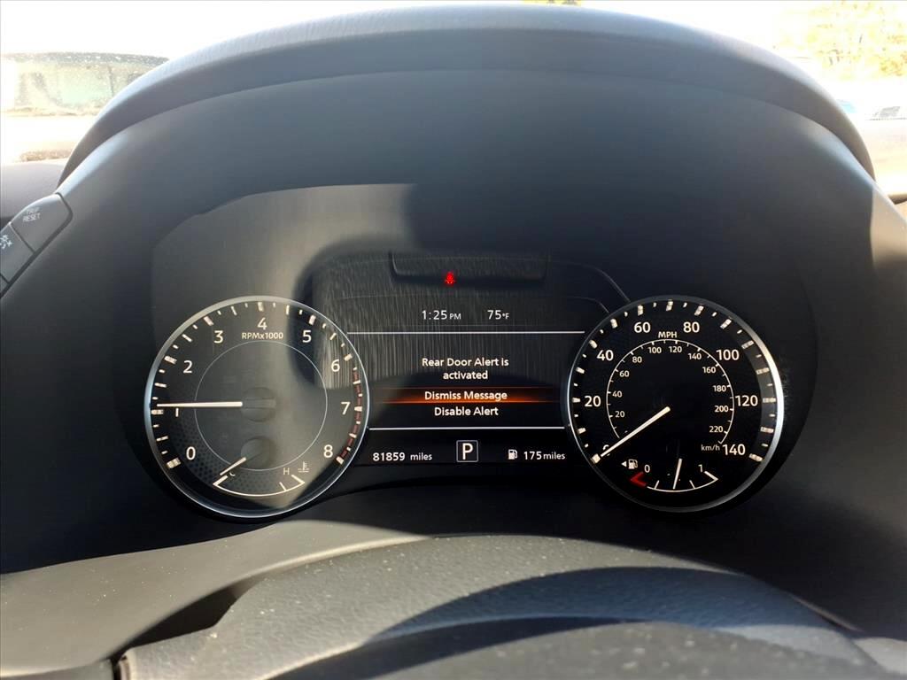 Nissan Armada 4x2 SV 2022