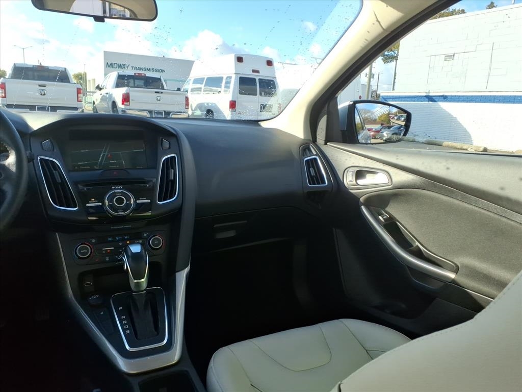 Ford Focus Titanium Hatch 2018 Ford Focus Titanium Hatch 2018