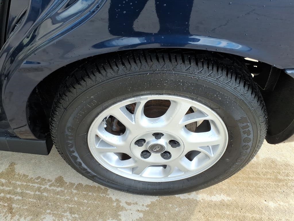 Oldsmobile Intrigue 4dr Sdn GL 2000 Oldsmobile Intrigue 4dr Sdn GL 2000