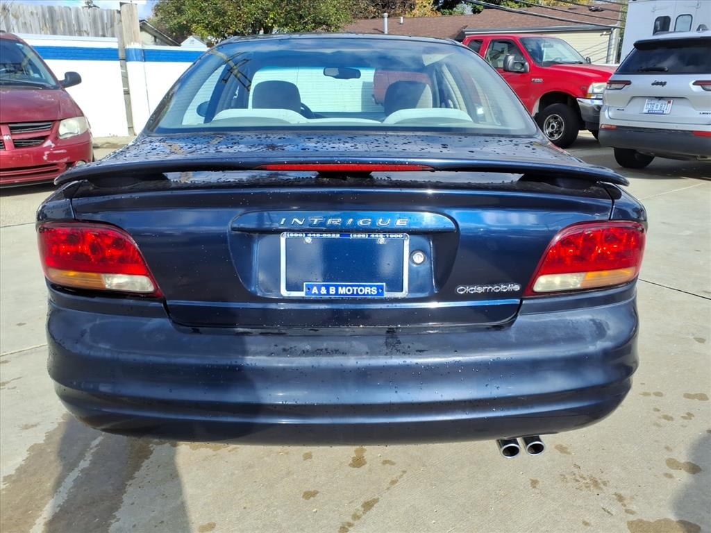 Oldsmobile Intrigue 4dr Sdn GL 2000 Oldsmobile Intrigue 4dr Sdn GL 2000