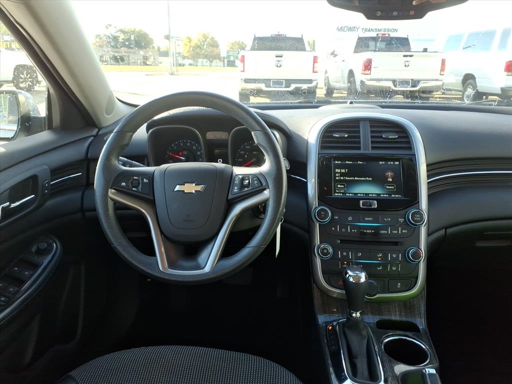 Chevrolet Malibu 4dr Sdn LT w/1LT 2015 Chevrolet Malibu 4dr Sdn LT w/1LT 2015