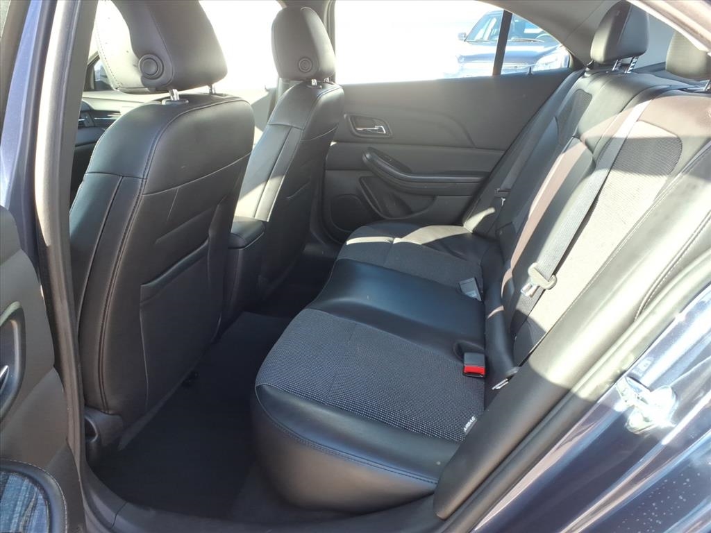 Chevrolet Malibu 4dr Sdn LT w/1LT 2015 Chevrolet Malibu 4dr Sdn LT w/1LT 2015