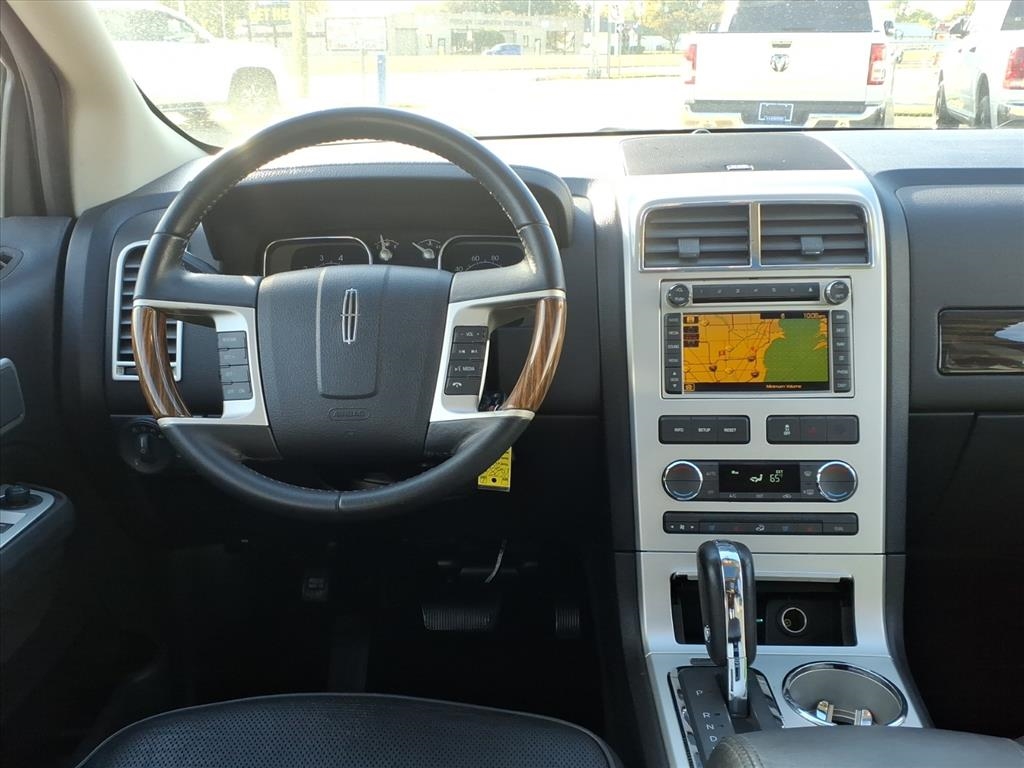 Lincoln MKX AWD 4dr 2010 Lincoln MKX AWD 4dr 2010