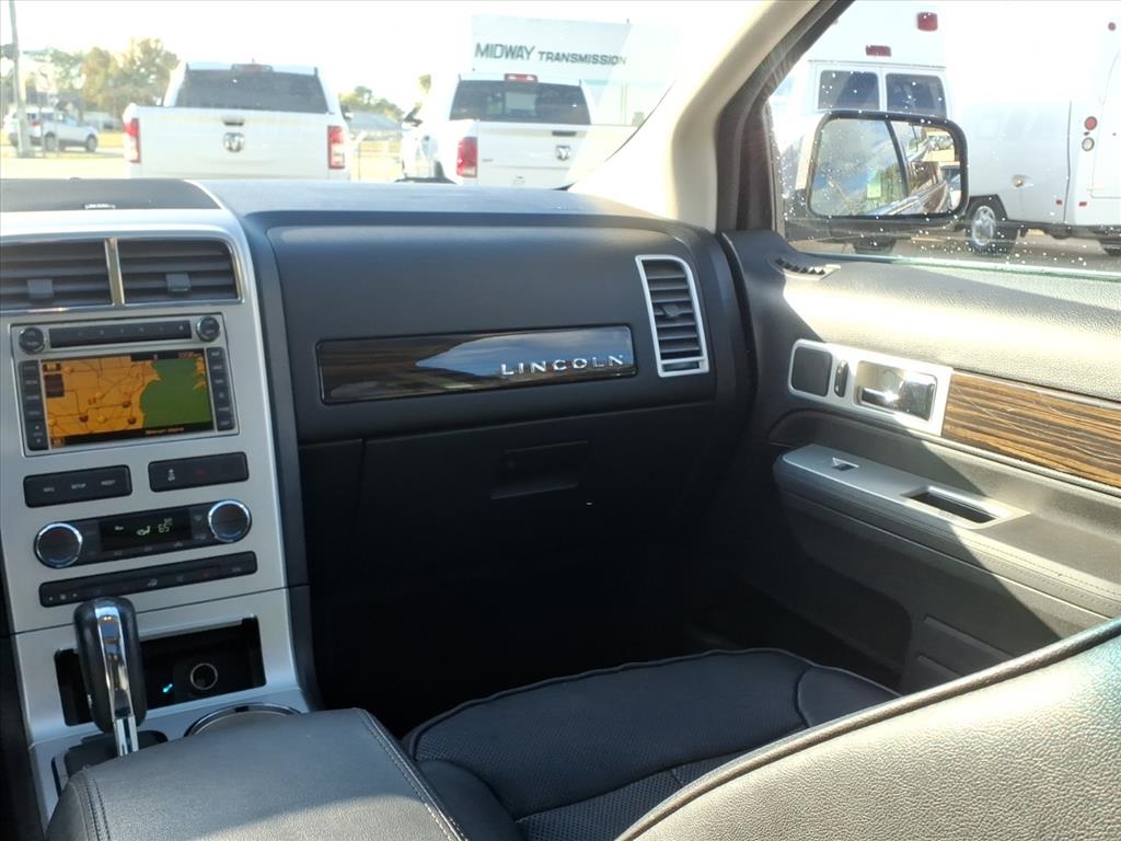 Lincoln MKX AWD 4dr 2010 Lincoln MKX AWD 4dr 2010