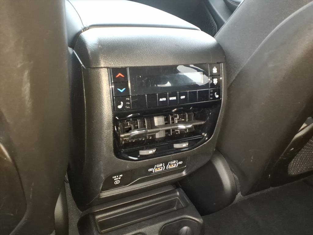 Jeep Grand Cherokee L Limited 4x4 2023