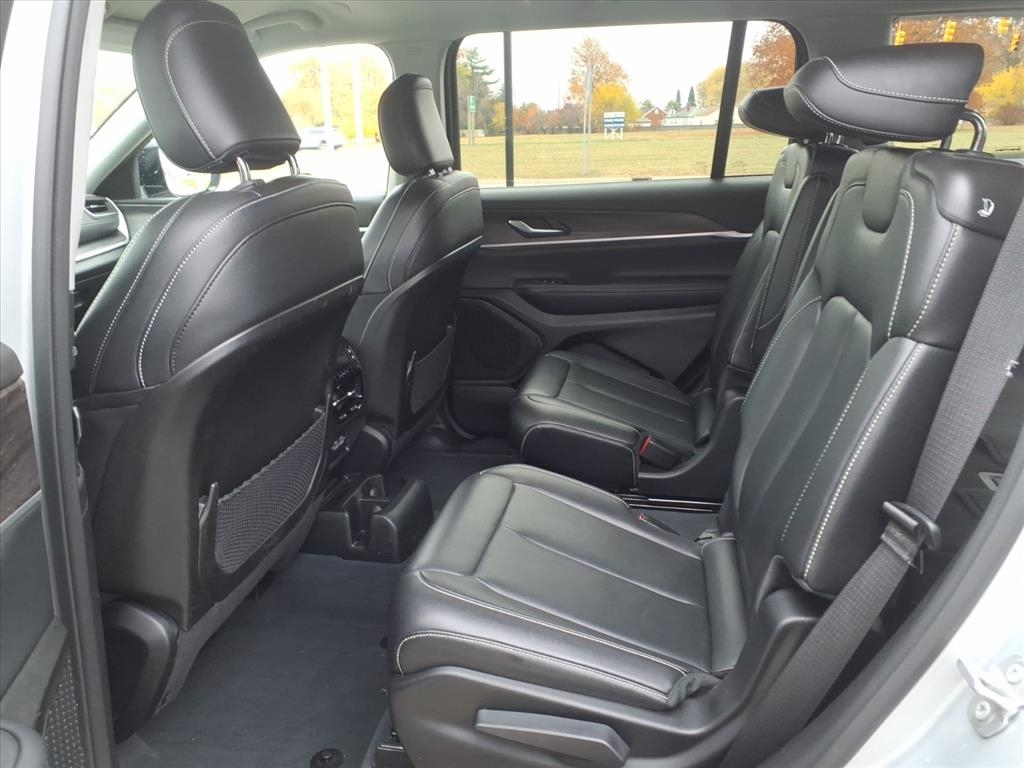 Jeep Grand Cherokee L Limited 4x4 2023