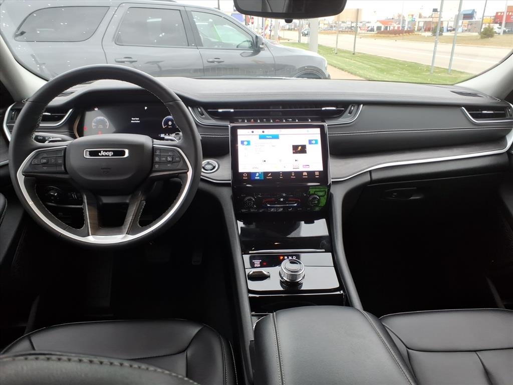 Jeep Grand Cherokee L Limited 4x4 2023