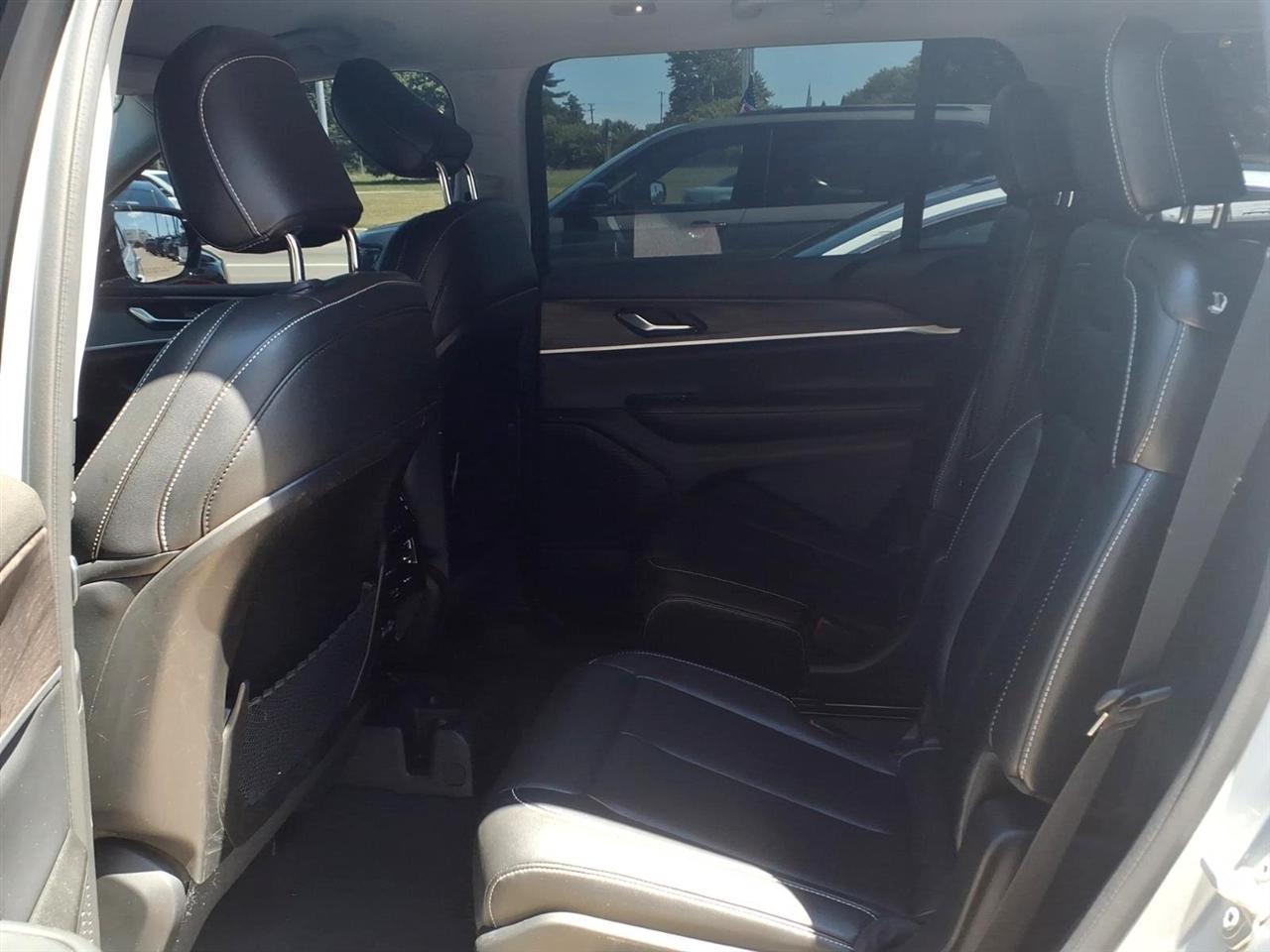 Jeep Grand Cherokee L Limited 4x4 2023