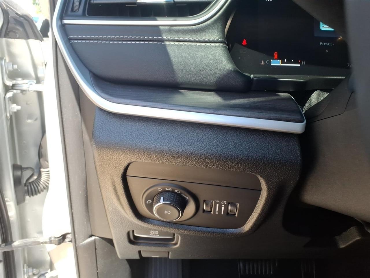 Jeep Grand Cherokee L Limited 4x4 2023