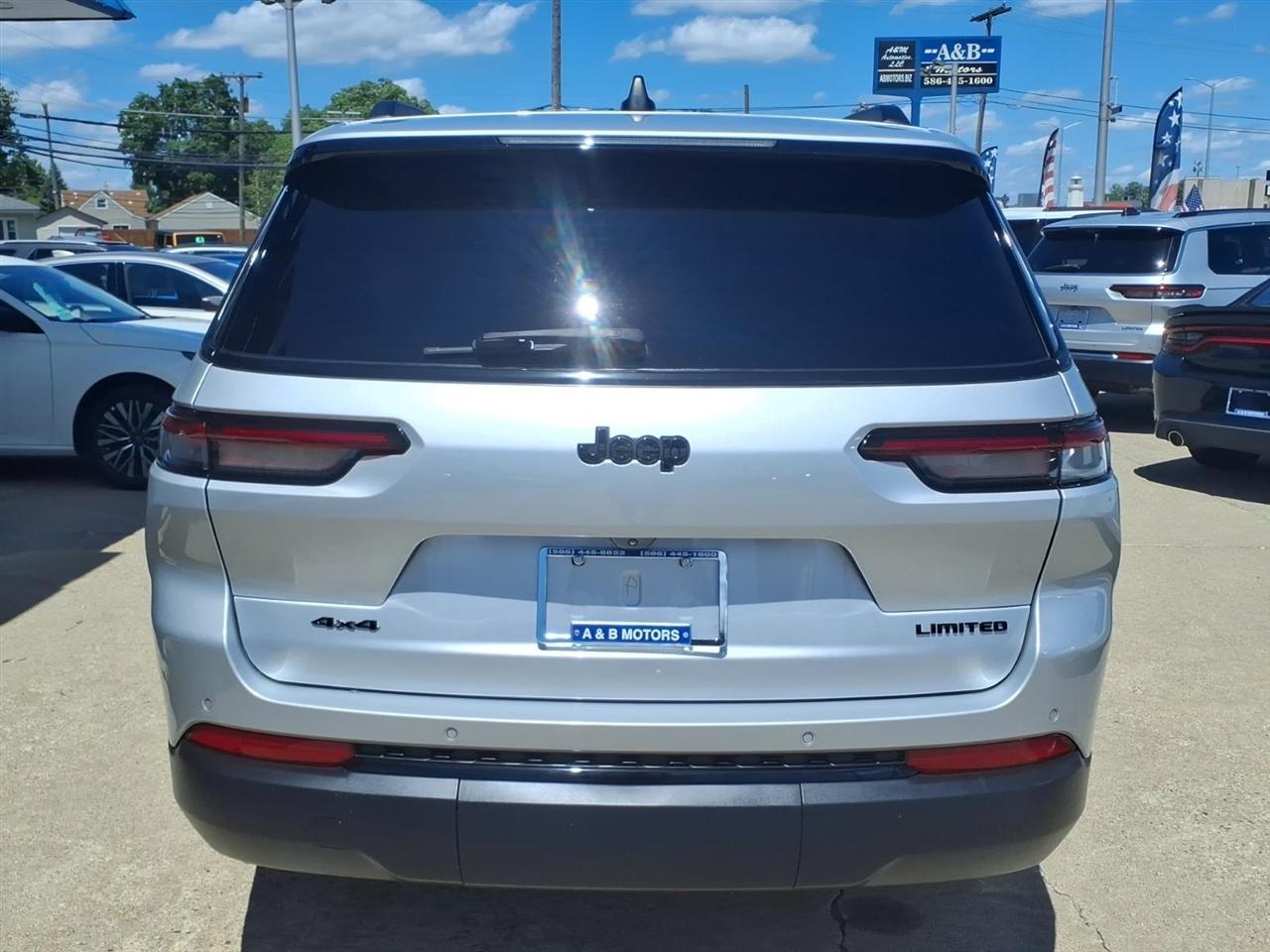 Jeep Grand Cherokee L Limited 4x4 2023