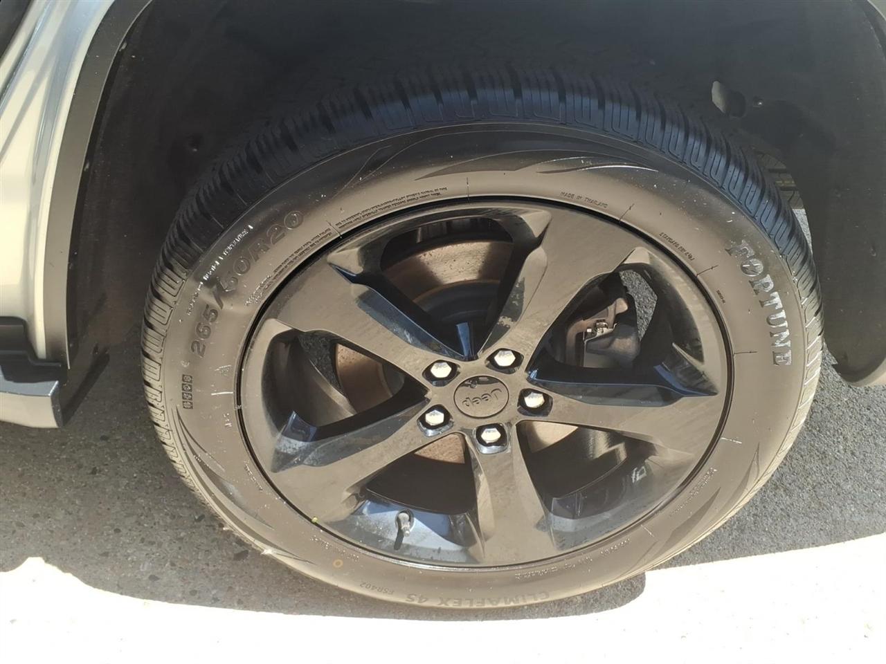 Jeep Grand Cherokee L Limited 4x4 2023