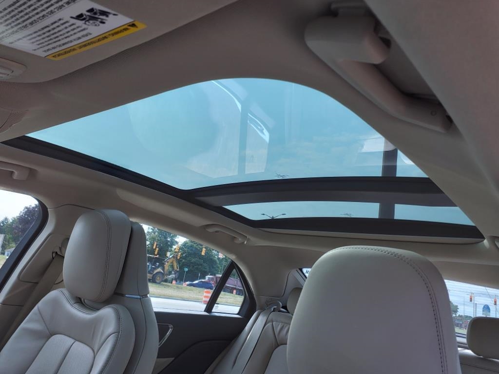 Lincoln Continental Reserve AWD 2017