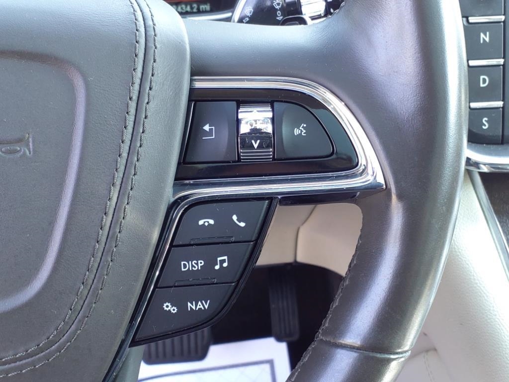 Lincoln Continental Reserve AWD 2017