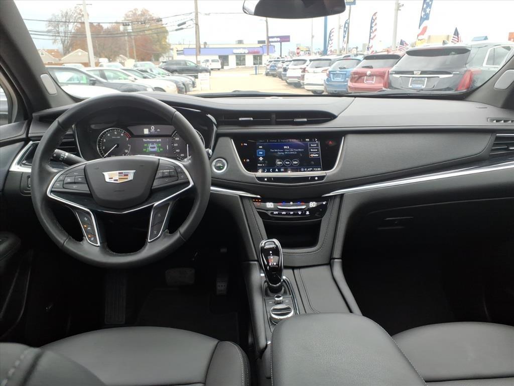Cadillac XT5 FWD 4dr Premium Luxury 2024