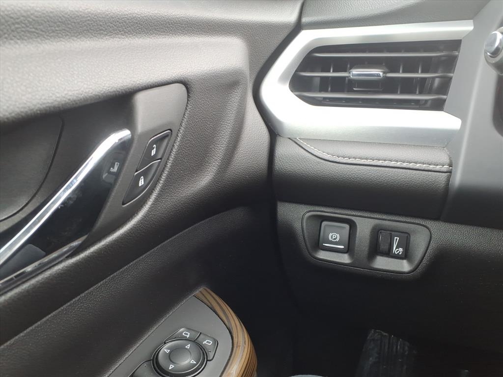 GMC Acadia FWD 4dr SLE 2023