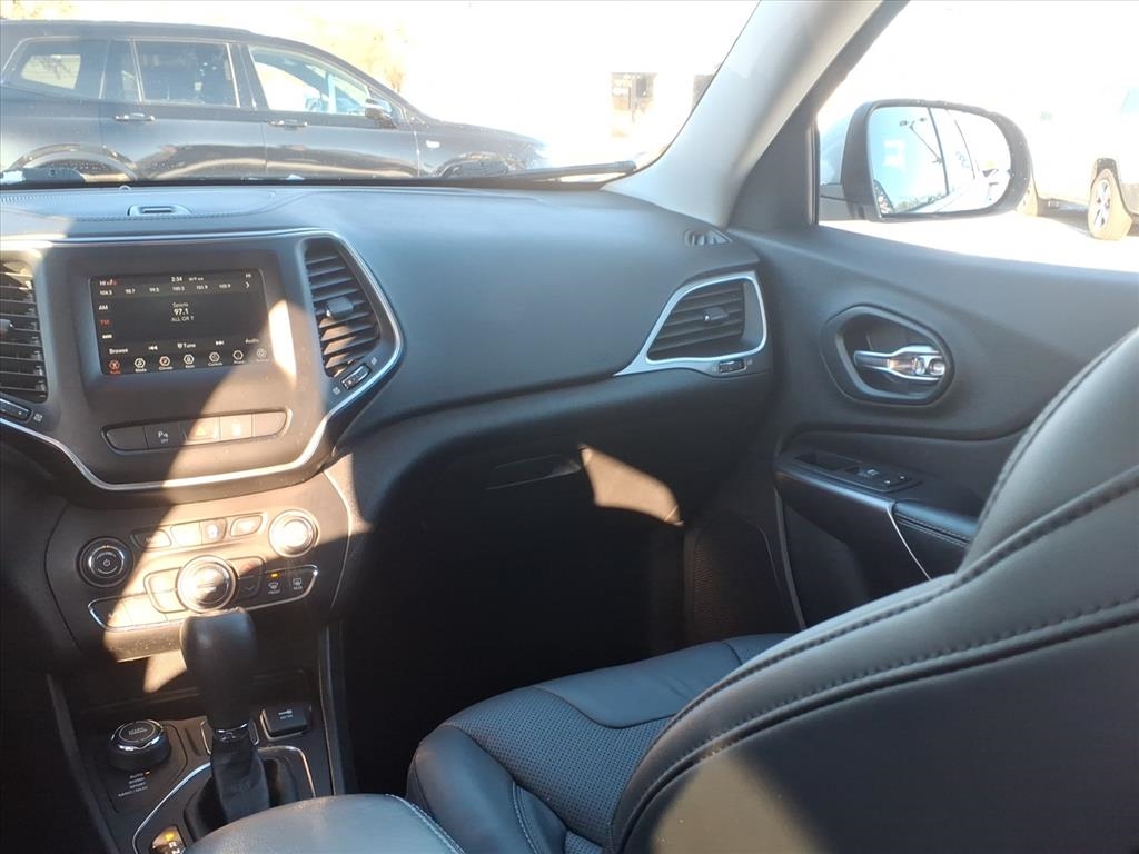 Jeep Cherokee Lux 4x4 2020