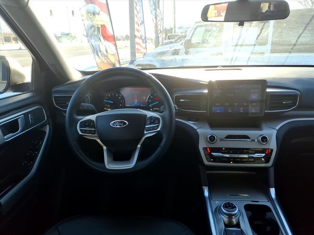 Ford Explorer XLT 4WD 2023