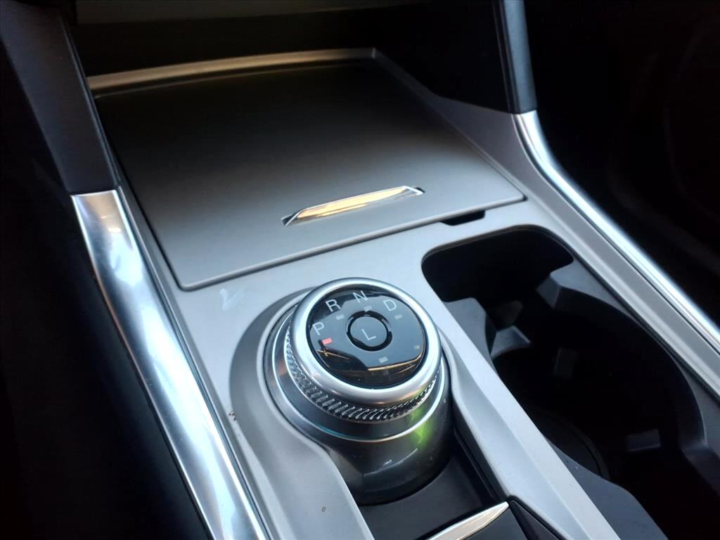 Ford Explorer XLT 4WD 2023