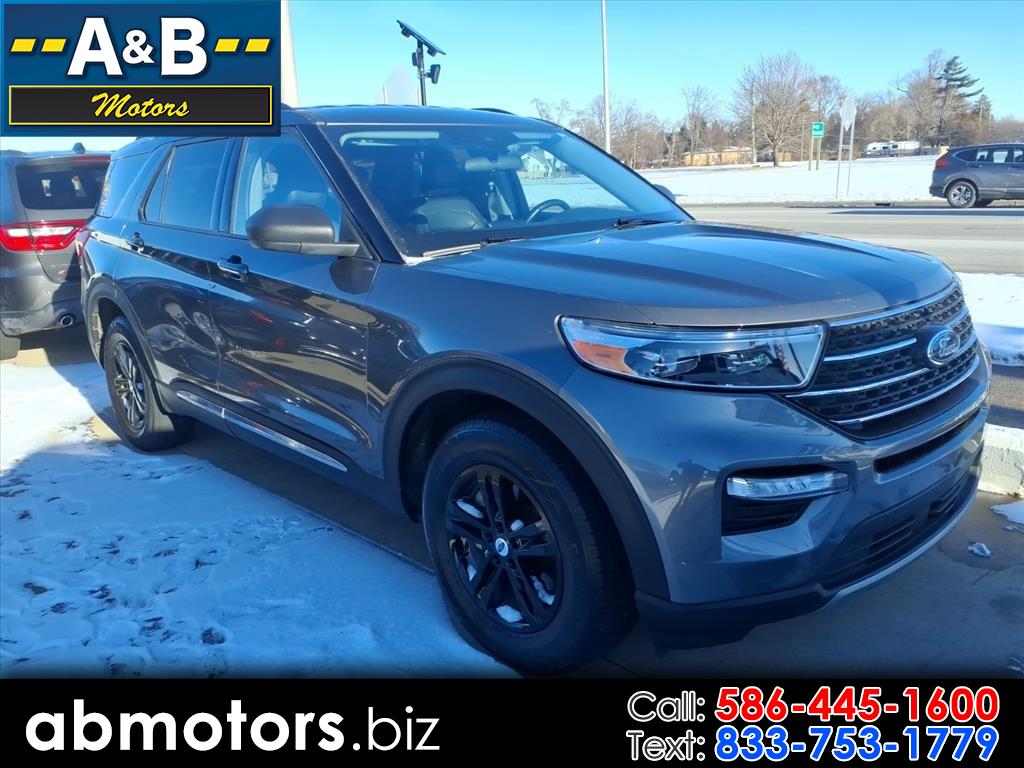 2023 Ford Explorer XLT 4WD