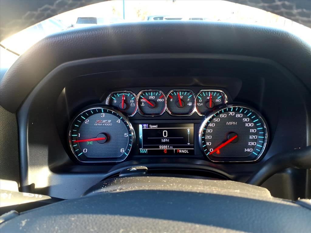 Chevrolet Silverado 1500 4WD Double Cab 143.5" LT w/2LT 2017