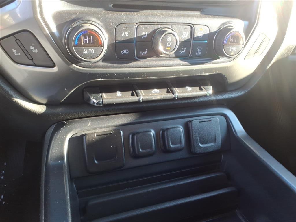 Chevrolet Silverado 1500 4WD Double Cab 143.5" LT w/2LT 2017