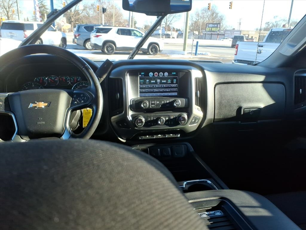 Chevrolet Silverado 1500 4WD Double Cab 143.5" LT w/2LT 2017