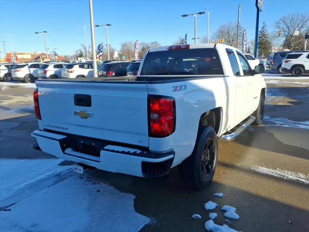 Chevrolet Silverado 1500 4WD Double Cab 143.5" LT w/2LT 2017